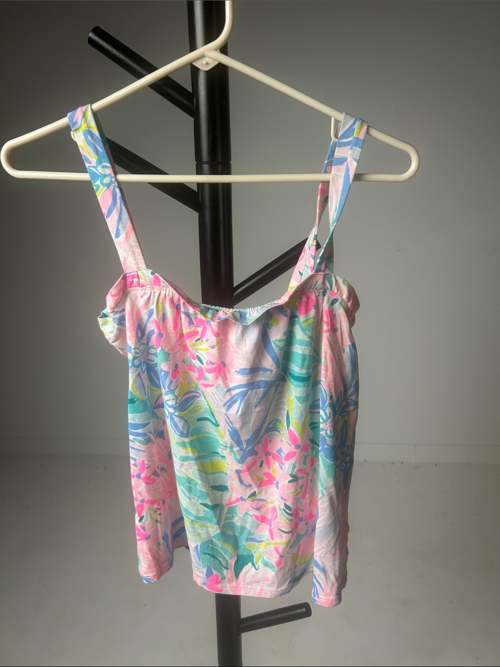 Lilly Pulitzer Pastel Floral Tank — Pink, Blue & Mint